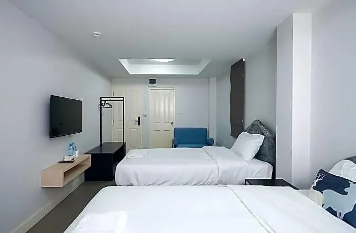 Hotel Mitr Mrt Samyot Station - The Grand Palace 3*